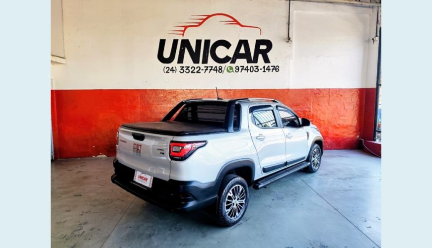 FIAT STRADA FLEX AUT. 4P - PRATA - 2023 Foto 9 (Grande)