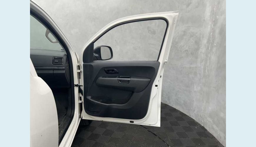 VOLKSWAGEN VOLKSWAGEN AMAROK S 2.0 TDI DIESEL MANUAL 2P - BRANCO - 2019 Foto 9 (Grande)