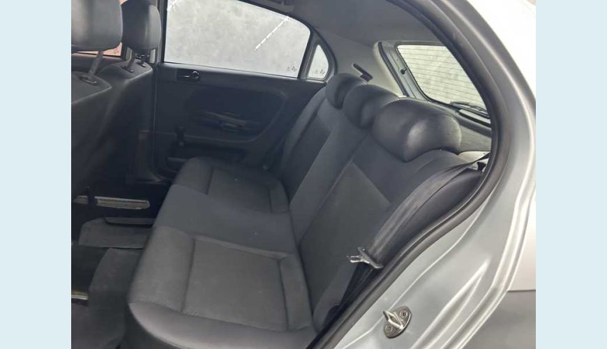 VOLKSWAGEN VOLKSWAGEN GOL 1.6 FLEX MANUAL 4P - PRATA - 2020 Foto 9 (Grande)