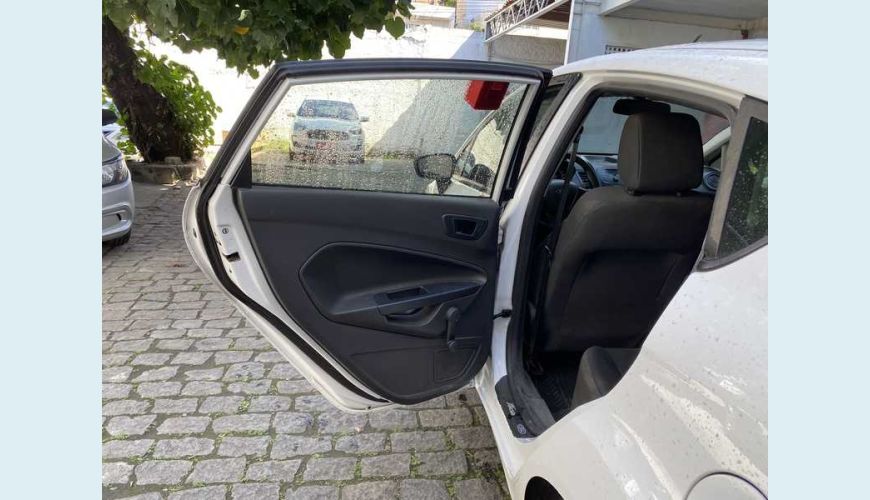 FORD FIESTA S 1.5 16V FLEX MANUAL 4P - BRANCO - 2014 Foto 9 (Grande)