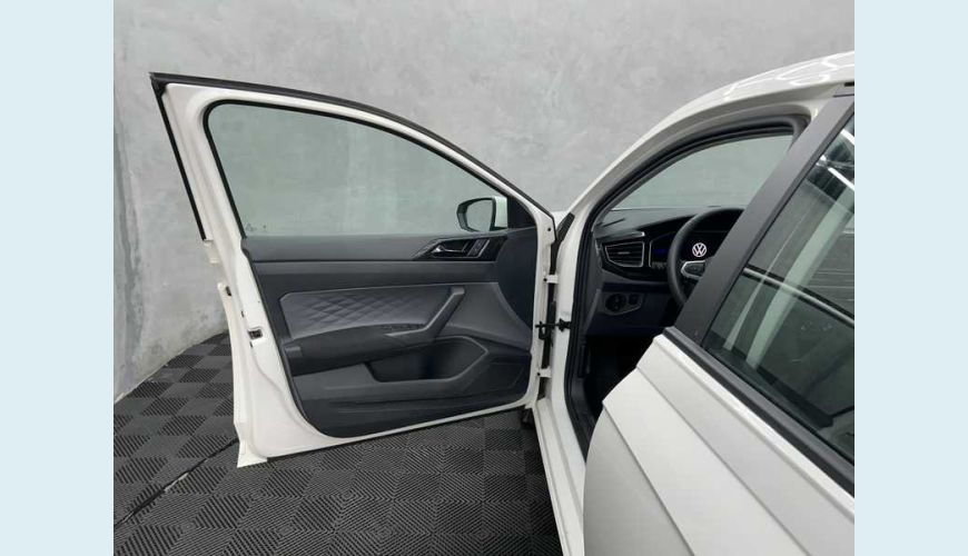 VOLKSWAGEN VIRTUS 1.0 TSI FLEX MANUAL 4P - BRANCO - 2024 Foto 9 (Grande)