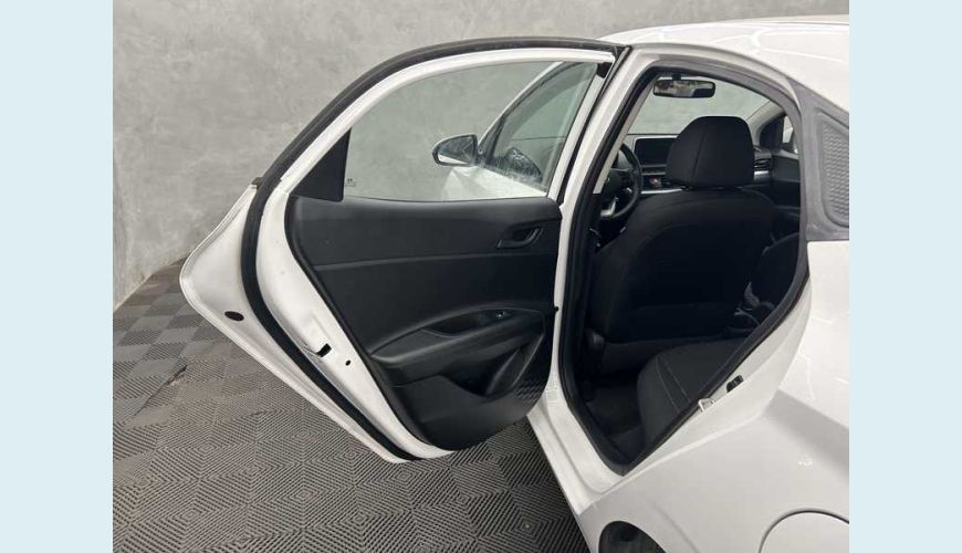 HYUNDAI HYUNDAI HB20 COMFORT 1.0 TGDI FLEX MANUAL 4P - BRANCO - 2023 Foto 9 (Grande)