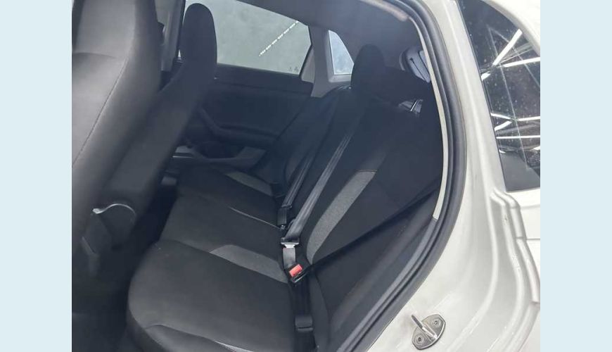 VOLKSWAGEN POLO TRACK 1.0 FLEX MANUAL 4P - BRANCO - 2025 Foto 9 (Grande)