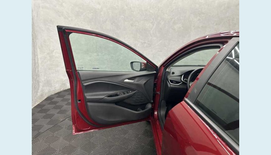 CHEVROLET ONIX LT 1.0 TURBO FLEX MANUAL 4P - VERMELHO - 2024 Foto 9 (Grande)
