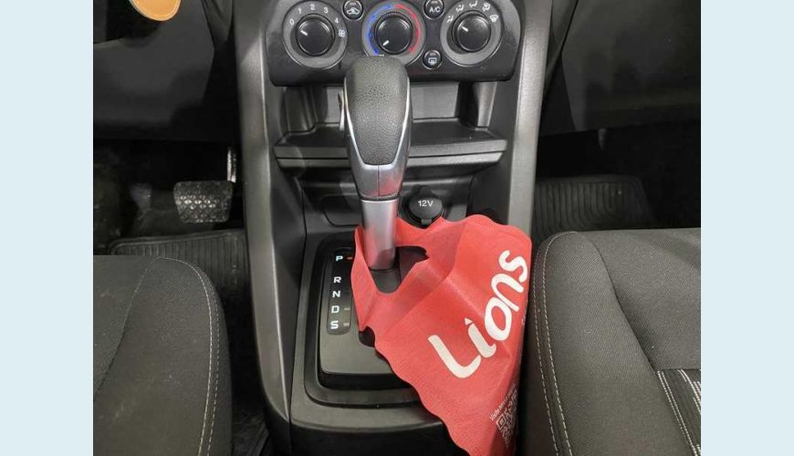 FORD KA SE 1.5 FLEX AUT. 4P - BRANCO - 2019 Foto 9 (Grande)
