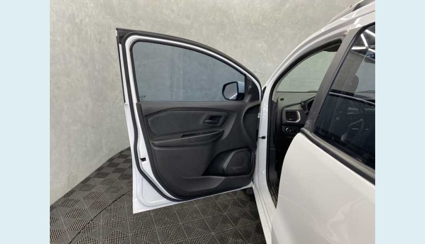 CHEVROLET CHEVROLET SPIN LT 1.8 FLEX MANUAL 4P - BRANCO - 2020 Foto 9 (Grande)