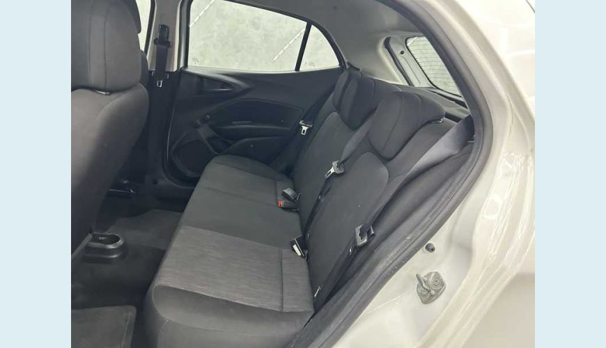 FIAT ARGO 1.0 FLEX MANUAL 4P - BRANCO - 2023 Foto 9 (Grande)