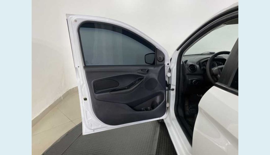 FORD KA SE 1.5 FLEX AUT. 4P - BRANCO - 2019 Foto 9 (Grande)
