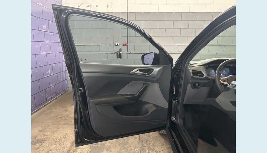 VOLKSWAGEN T-CROSS 1.0 TSI 12V FLEX AUT. 4P - PRETO - 2024 Foto 9 (Grande)