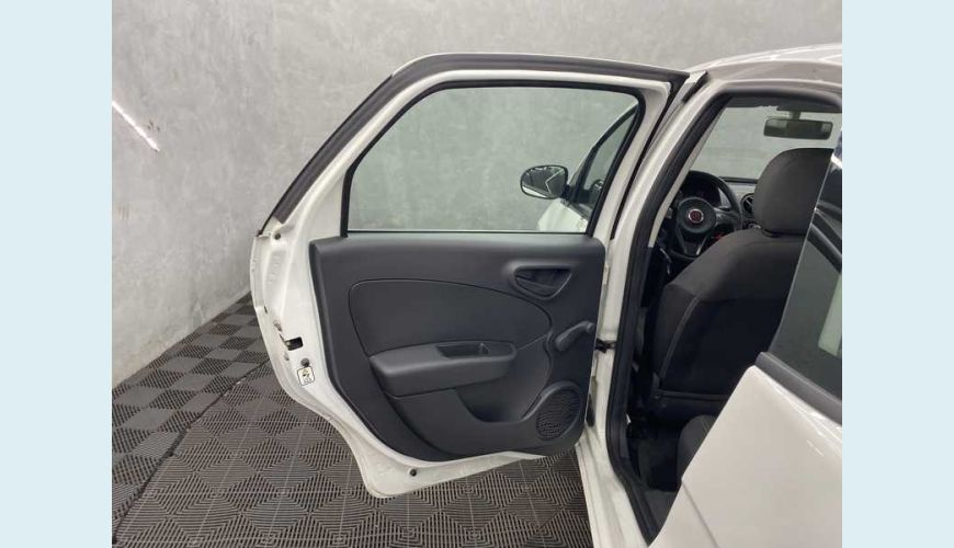 FIAT GRAND SIENA 1.0 FLEX MANUAL 4P - BRANCO - 2021 Foto 9 (Grande)