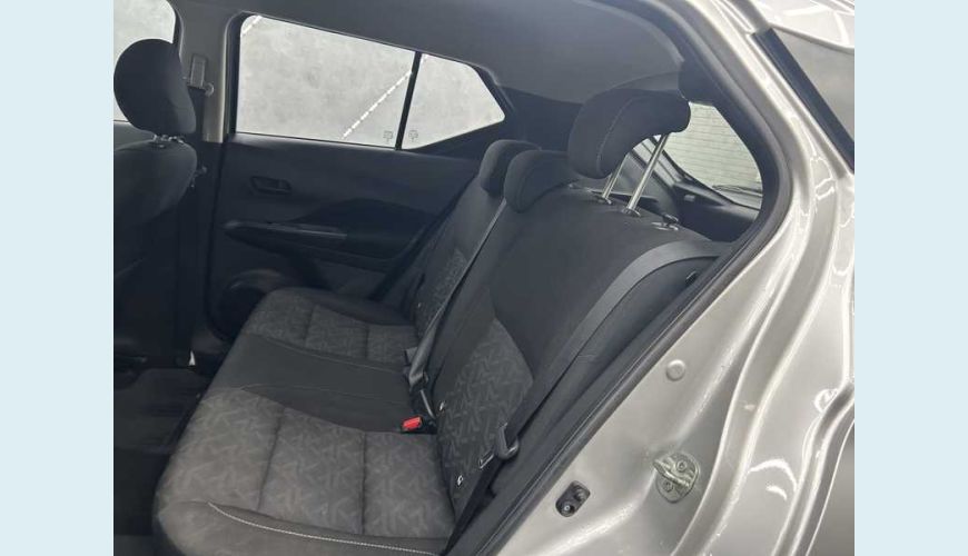 NISSAN KICKS ACTIVE 1.6 FLEX AUT. 4P - PRATA - 2024 Foto 9 (Grande)