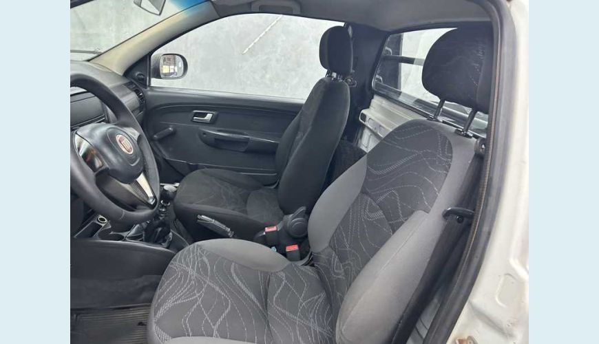 FIAT STRADA WORKING 1.4 FLEX MANUAL 2P - BRANCO - 2016 Foto 9 (Grande)