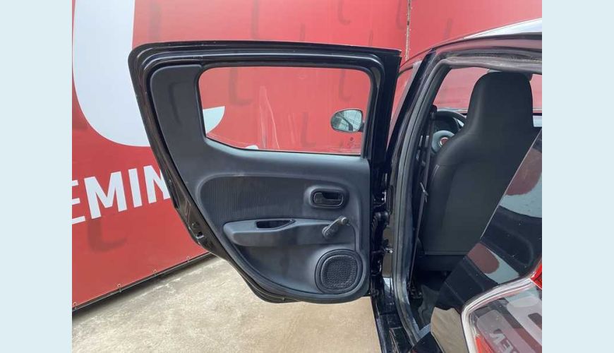 FIAT MOBI LIKE 1.0 FLEX MANUAL 4P - PRETO - 2020 Foto 9 (Grande)