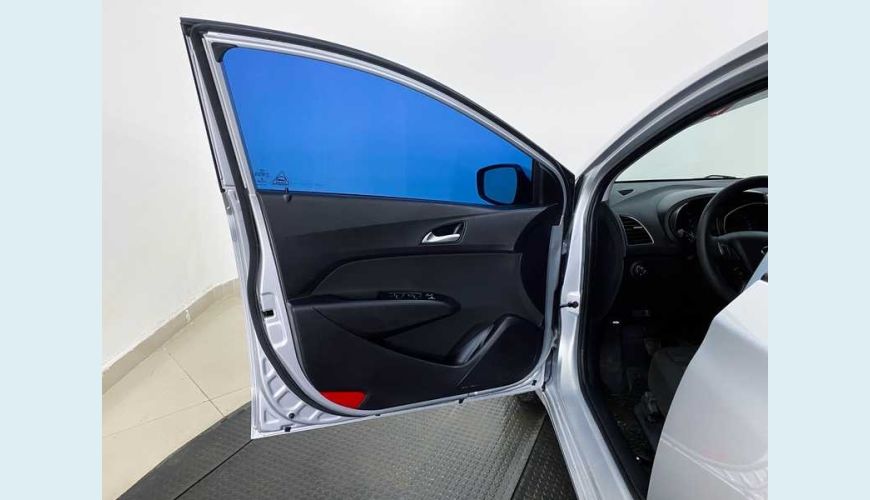 HYUNDAI HB 20 COMFORT PLUS 1.6 FLEX MANUAL 4P - PRATA - 2017 Foto 9 (Grande)