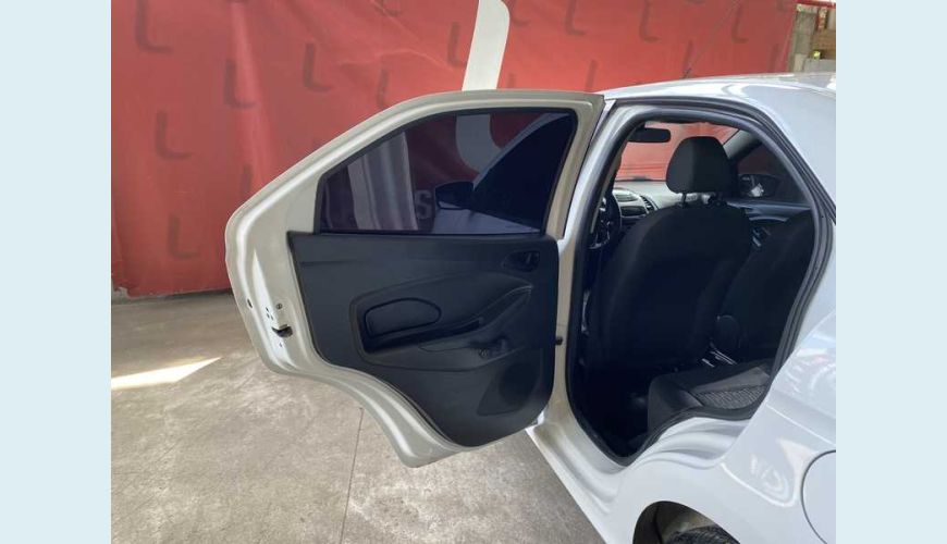 FORD KA SEDAN SE 1.0 FLEX MANUAL 4P - BRANCO - 2020 Foto 9 (Grande)