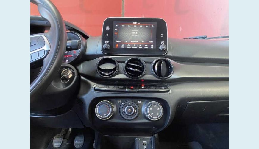 FIAT ARGO DRIVE 1.0 FLEX MANUAL 4P - BRANCO - 2020 Foto 9 (Grande)
