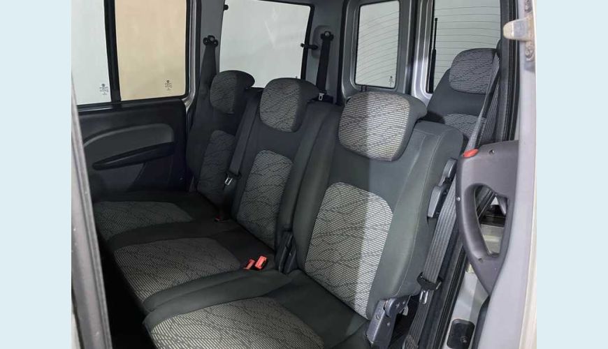 FIAT FIORINO HARD WORKING 1.4 FLEX MANUAL 3P - BRANCO - 2019 Foto 9 (Grande)
