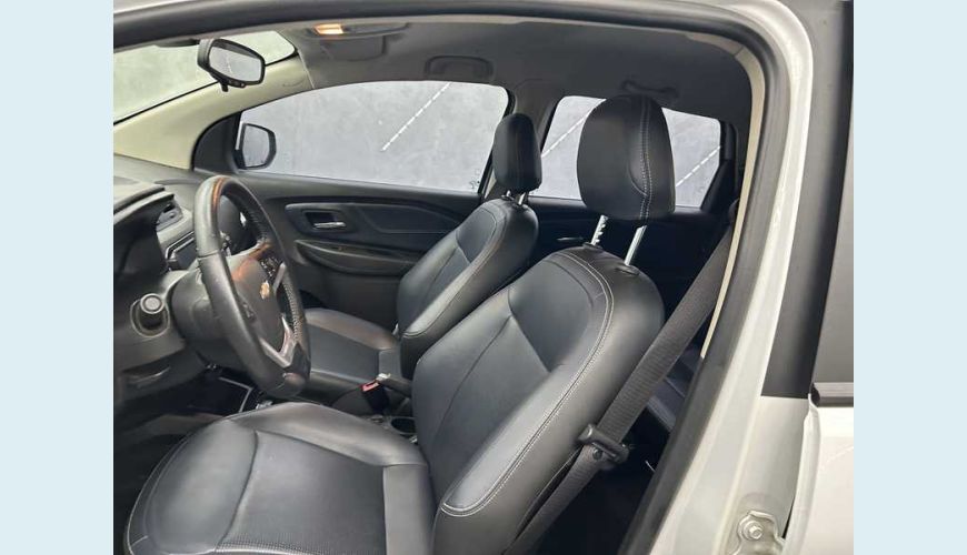 CHEVROLET SPIN PREMIER 1.8 FLEX AUT. 4P - BRANCO - 2023 Foto 9 (Grande)