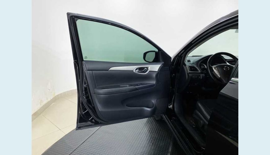 NISSAN SENTRA SV 2.0 16V FLEX AUT. 4P - PRETO - 2016 Foto 9 (Grande)