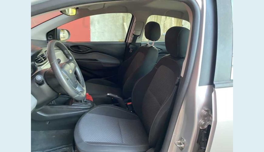 CHEVROLET PRISMA LT SPE 1.0 FLEX MANUAL 4P - PRATA - 2014 Foto 9 (Grande)