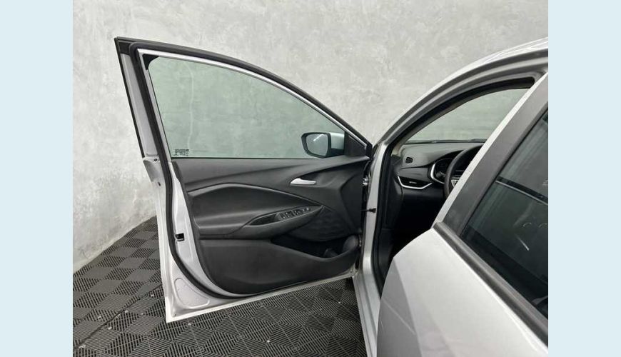 CHEVROLET ONIX LT 1.0 FLEX MANUAL 4P - PRATA - 2022 Foto 9 (Grande)
