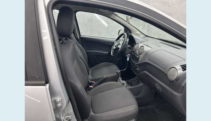 FIAT GRAND SIENA 1.0 FLEX MANUAL 4P - PRATA - 2021 Foto 9 (Grande)
