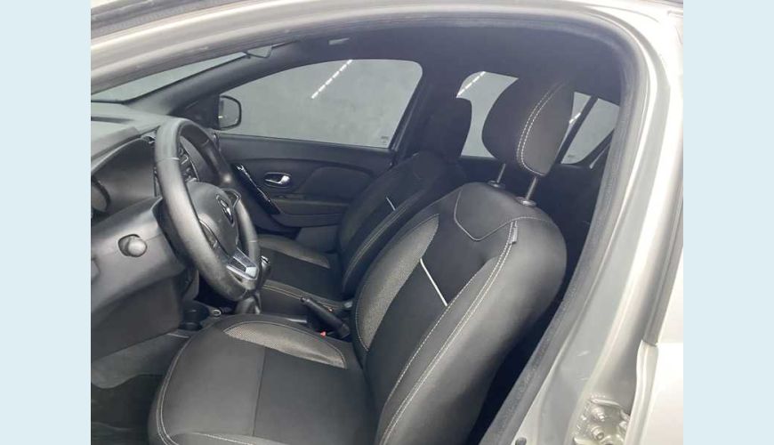 RENAULT SANDERO ZEN 1.0 12V FLEX MANUAL 4P - PRATA - 2020 Foto 9 (Grande)