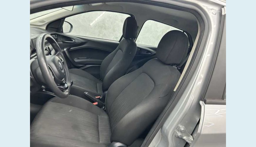 FIAT ARGO 1.0 FLEX MANUAL 4P - PRATA - 2022 Foto 9 (Grande)