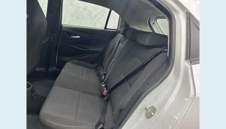 CHEVROLET ONIX LT 1.0 TURBO FLEX MANUAL 4P - BRANCO - 2024 Foto 9 (Grande)