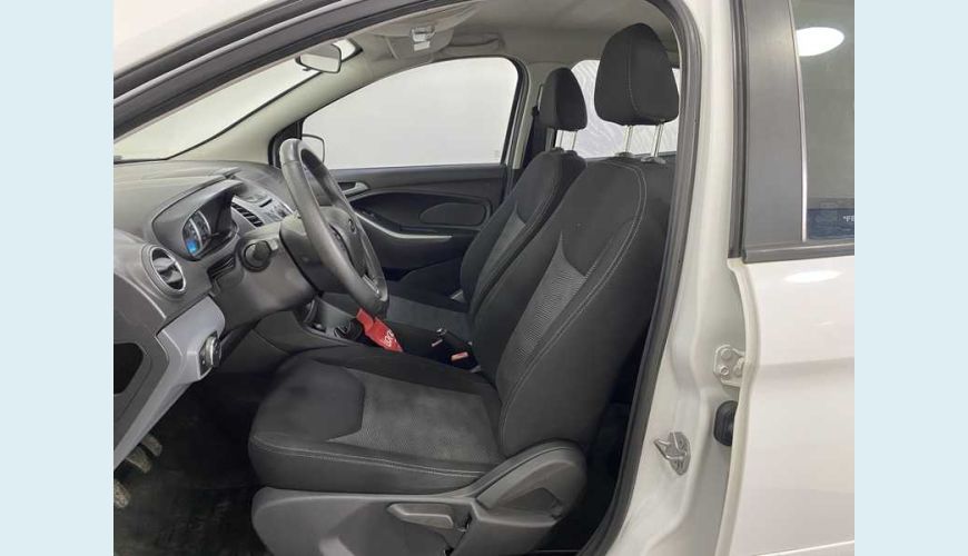 FORD FORD KA SE PLUS 1.5 16V FLEX MANUAL 4P - BRANCO - 2015 Foto 9 (Grande)