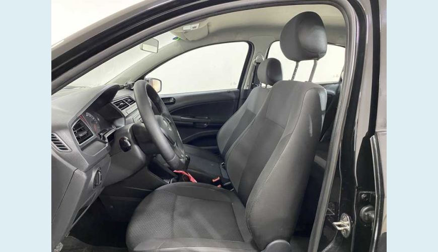 VOLKSWAGEN VOYAGE 1.6 MSI 8V FLEX - PRETO - 2021 Foto 9 (Grande)