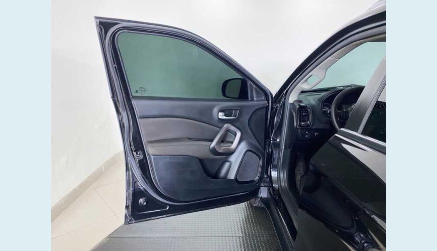 FIAT FIAT TORO FREEDOM 1.8 FLEX AUT. 4P - PRETO - 2017 Foto 9 (Grande)