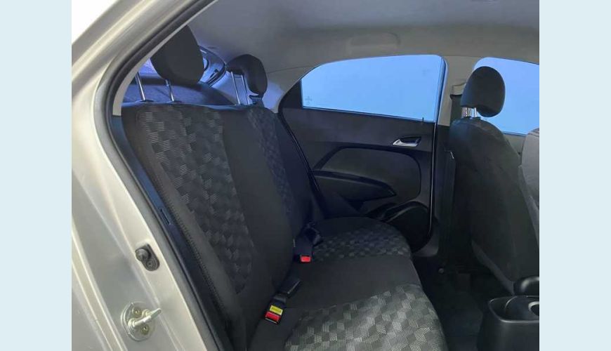 HYUNDAI HYUNDAI HB20 COMFORT PLUS 1.6 FLEX MANUAL 4P - PRATA - 2017 Foto 9 (Grande)