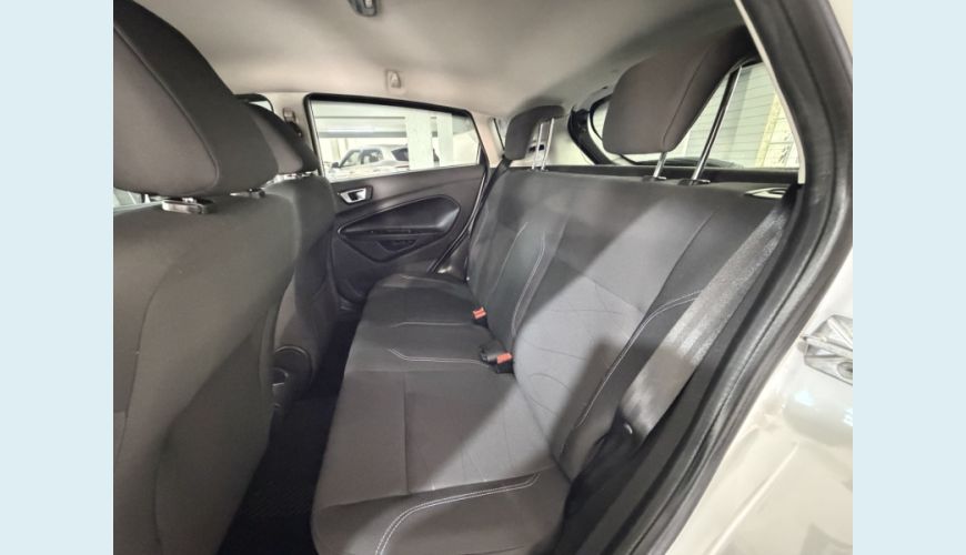 FORD FORD FIESTA FLEX MANUAL 4P - BRANCO - 2014 Foto 9 (Grande)
