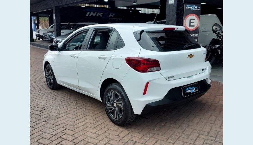 CHEVROLET ONIX FLEX MANUAL 4P - BRANCO - 2024 Foto 9 (Grande)