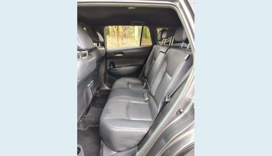 TOYOTA COROLLA CROSS XRE 2.0 FLEX AUT. 4P - CINZA - 2023 Foto 9 (Grande)