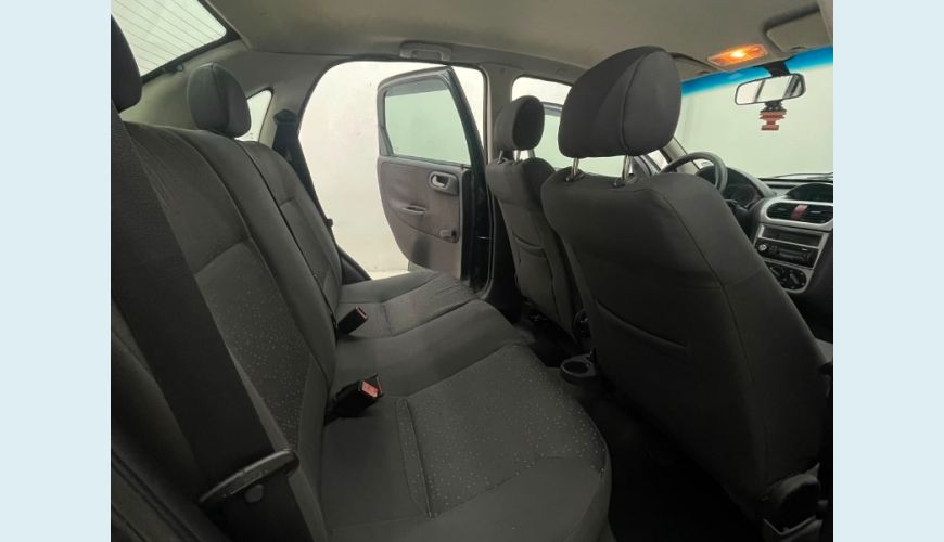 CHEVROLET CHEVROLET CORSA SEDAN PREMIUM 1.4 ALCOOL/GNV MANUAL 4P - CINZA - 2009 Foto 9 (Grande)