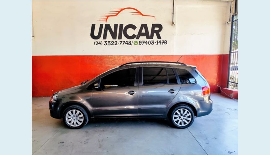 VOLKSWAGEN VOLKSWAGEN SPACEFOX FLEX MANUAL 4P - CINZA - 2013 Foto 9 (Grande)