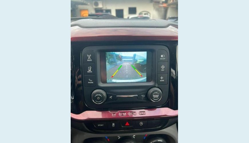 FIAT FIAT TORO FREEDOM AT 1.8 FLEX AUT. 4P - PRATA - 2018 Foto 9 (Grande)