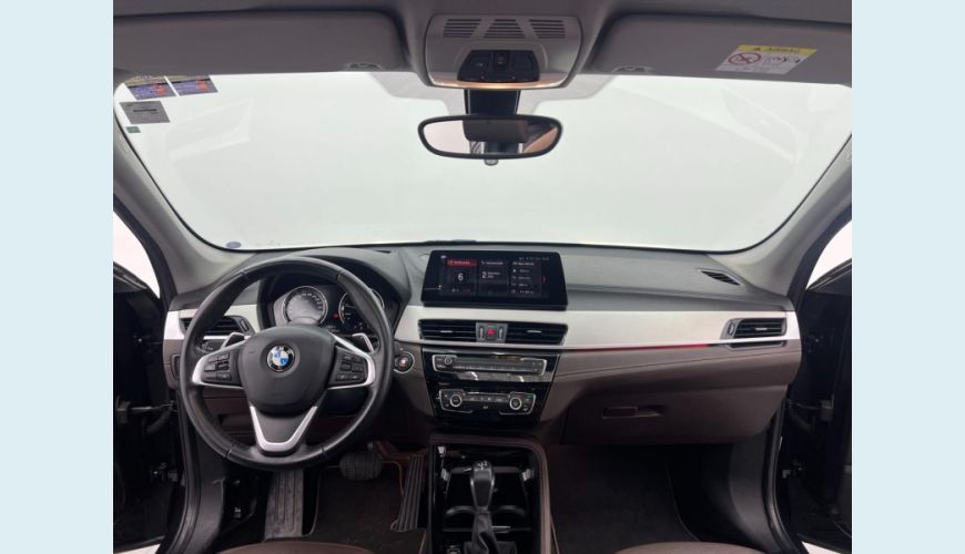 BMW X1 X25I ACTIVEFLEX 2.0 TURBO 231CV FLEX AUT. 4P - PRETO - 2020 Foto 9 (Grande)