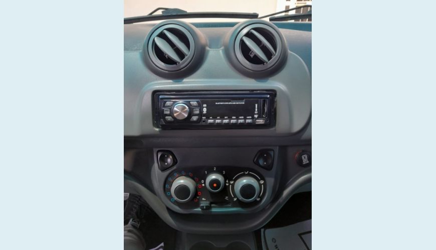 FIAT FIORINO HARD WORKING 1.4 MPI 8V FLEX MANUAL 2P - BRANCO - 2017 Foto 9 (Grande)