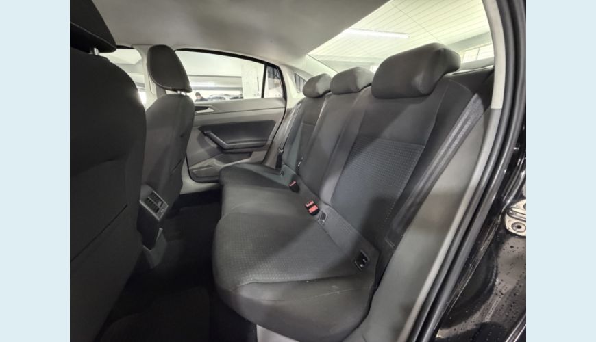 VOLKSWAGEN VIRTUS FLEX AUT. 4P - PRETO - 2018 Foto 9 (Grande)