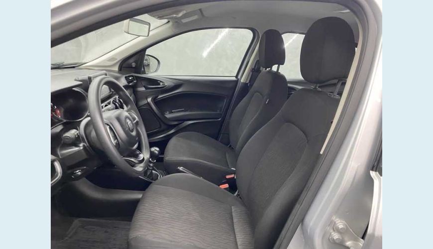 FIAT CRONOS 1.3 FLEX MANUAL 4P - PRATA - 2022 Foto 9 (Grande)