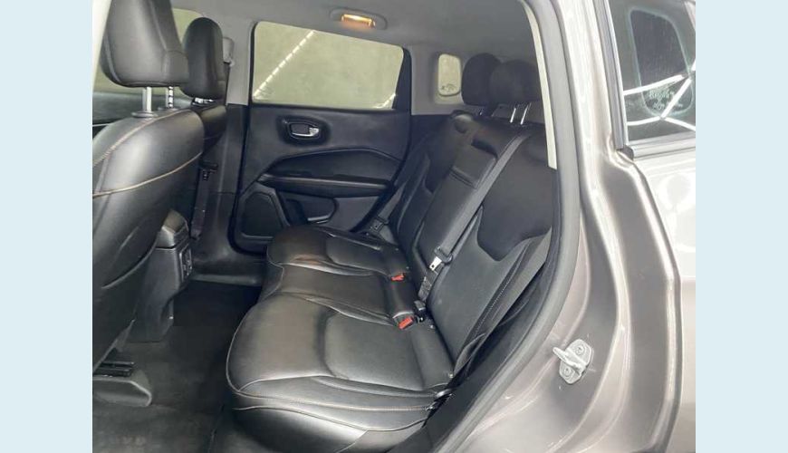 JEEP COMPASS LONGITUDE 2.0 FLEX AUT. 4P - CINZA - 2019 Foto 9 (Grande)