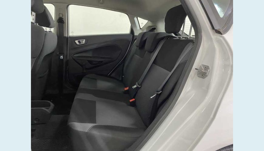FORD FIESTA SE 1.6 FLEX MANUAL 4P - VERMELHO - 2018 Foto 9 (Grande)