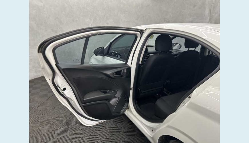 FIAT CRONOS DRIVE 1.3 FLEX MANUAL 4P - BRANCO - 2025 Foto 9 (Grande)