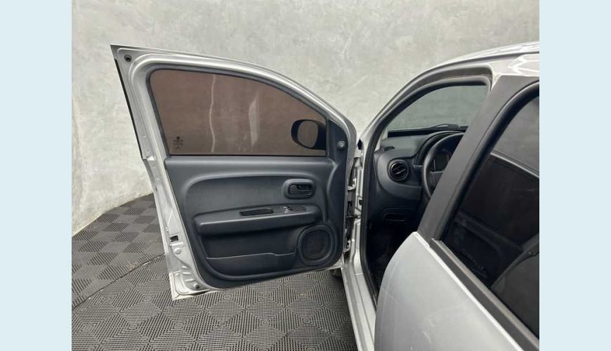 FIAT MOBI LIKE 1.0 FLEX MANUAL 4P - PRATA - 2020 Foto 9 (Grande)