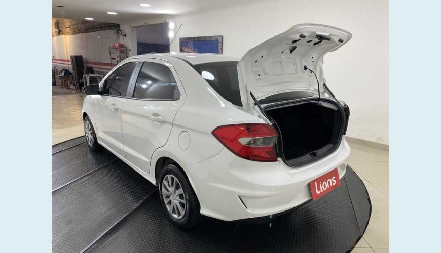FORD KA SEDAN SE PLUS 1.5 12V FLEX AUT. 4P - BRANCO - 2020 Foto 9 (Grande)