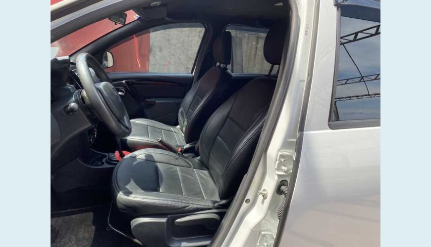 RENAULT DUSTER DYNAMIQUE 2.0 16V FLEX AUT. 4P - BRANCO - 2016 Foto 9 (Grande)