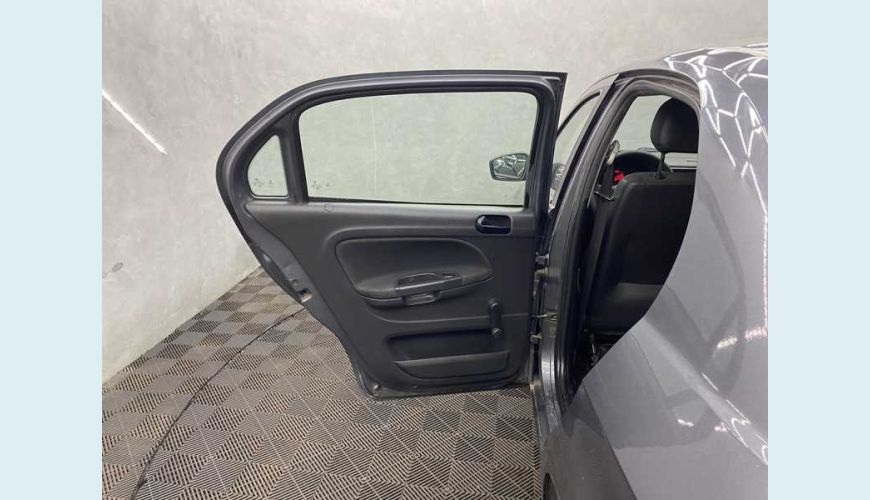 VOLKSWAGEN GOL 1.0 12V FLEX MANUAL 4P - CINZA - 2021 Foto 9 (Grande)
